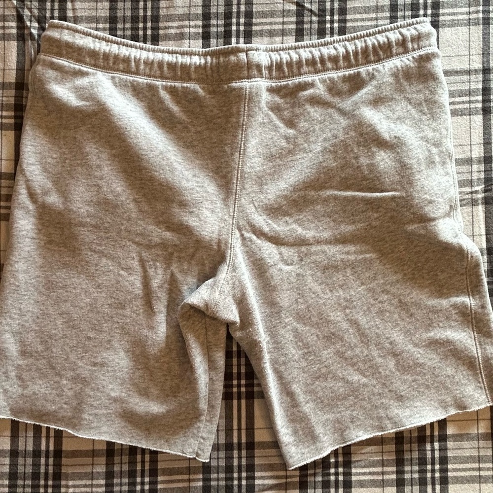 XL - Mossimo Supply Co Shorts - Picture 3 of 4